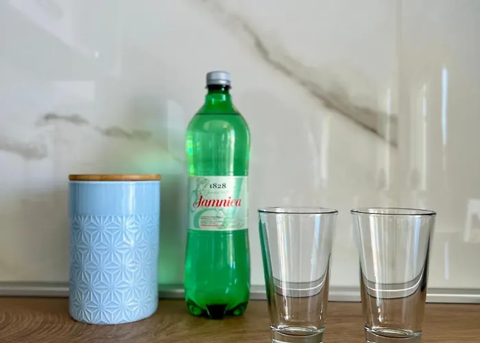 Wild Rose טרוגיר